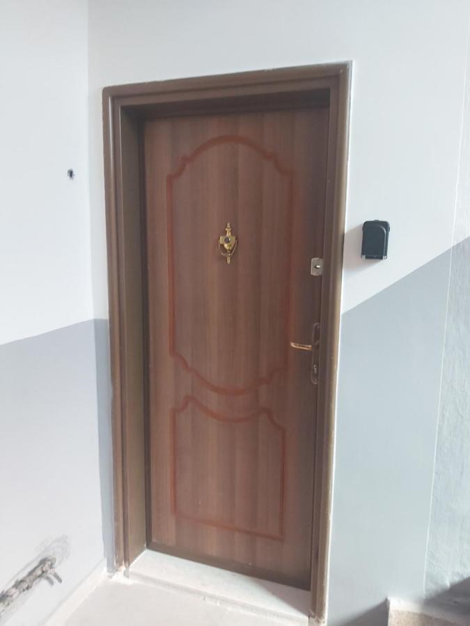 Gesapartment Tirana Bagian luar foto